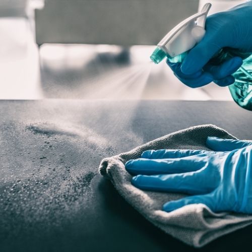 Higienização profissional de cadeiras estofadas